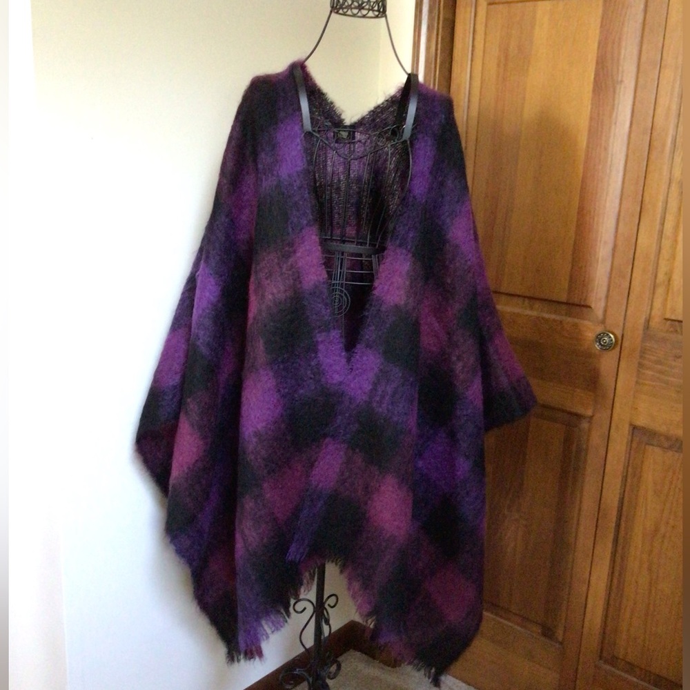 Made in England beautiful mohair wrap 70”x50”